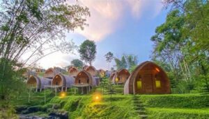 Glamping Batu