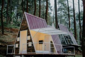 Glamping Trawas